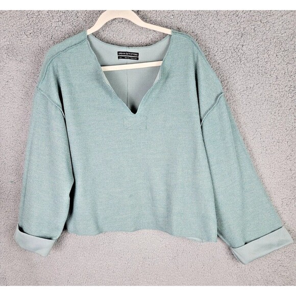 Urban Outfitters Womens Top L  Green Pullover V-Neck Reverse Seam Ribbed Texture - Picture 3 of 15